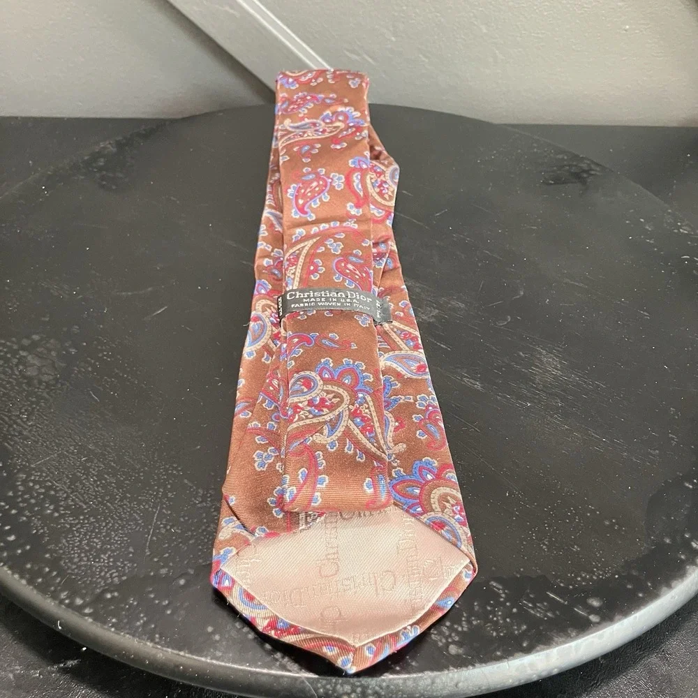 Christian Dior 100% Silk Paisley Necktie Brown Red Blue Made USA Woven Italy